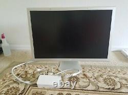 Apple A1083 Cinema HD Display 30 DVI LCD Monitor 2560 x 1600. NON TESTED