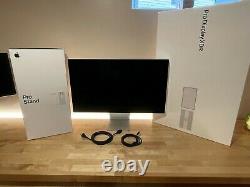 Apple Pro Display XDR 32 169 Retina 6K HDR IPS LCD with PRO STAND & AppleCare+