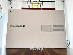 Apple Pro Display XDR 32 IPS LCD 6K and Pro Stand Standard glass