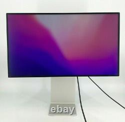 Apple Pro Display XDR 32 IPS LCD Retina 6K Nano-Texture Glass with Pro Stand