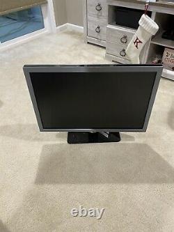 Dell 3008WFP 30 inch Ultrasharp LCD Monitor withHeight Adjustable Stand