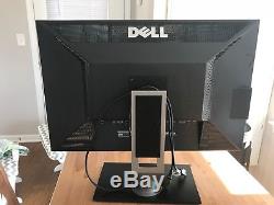 Dell U3011 2560x1600 (2K) 30 Widescreen LCD Monitor With Stand