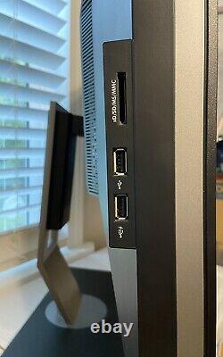 Dell UltraSharp U3011T LCD 30 Monitor IPS 2560x1600 HD withStand & Cord Grade A++