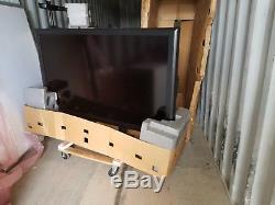 SHARP 65 INCH LCD Monitor PN-G655U BRAND NEW WITH STAND