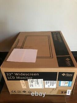 SUN MICROSYSTEMS 22 LCD MONITOR COLOR FLAT PANEL WithSTAND